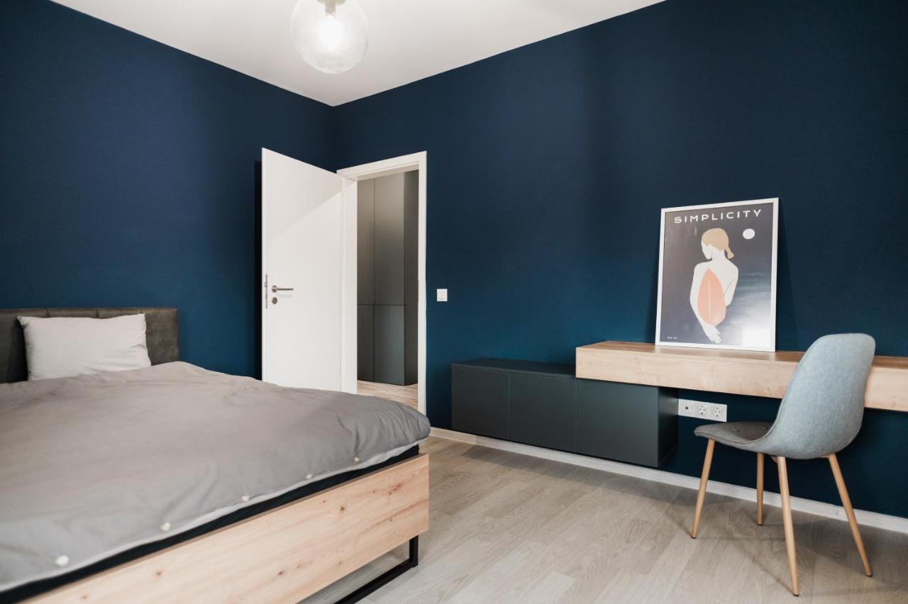 Skylark - Stockholm Penthouse With Jacuzzi, Movie Theater & Panoramic View Appartamento Braşov